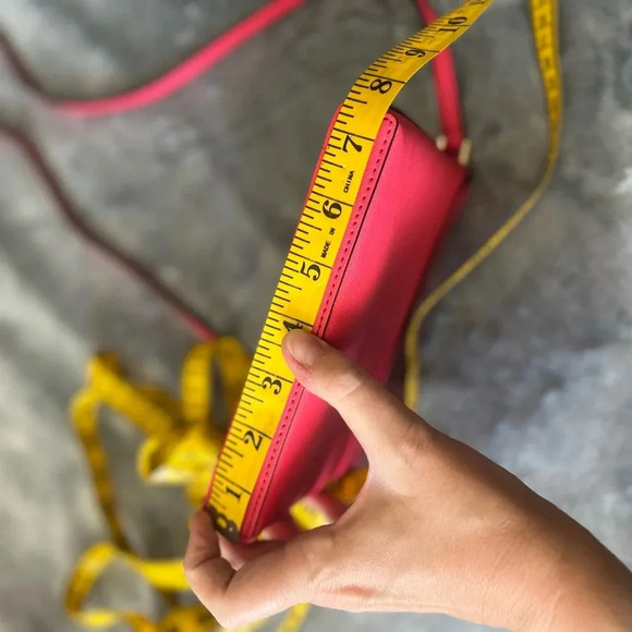 Kate Spade pink saffiano leather crossbody bag with turn lock NWOT - Picture 14 of 14